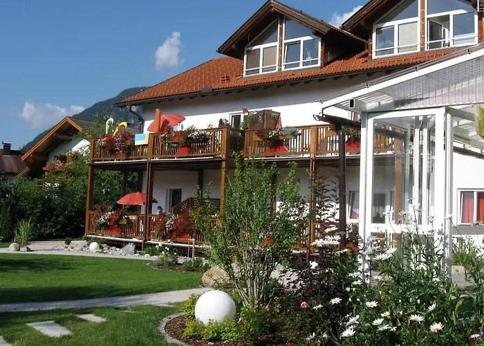 Beim Kruemmling Pensjonat 4*